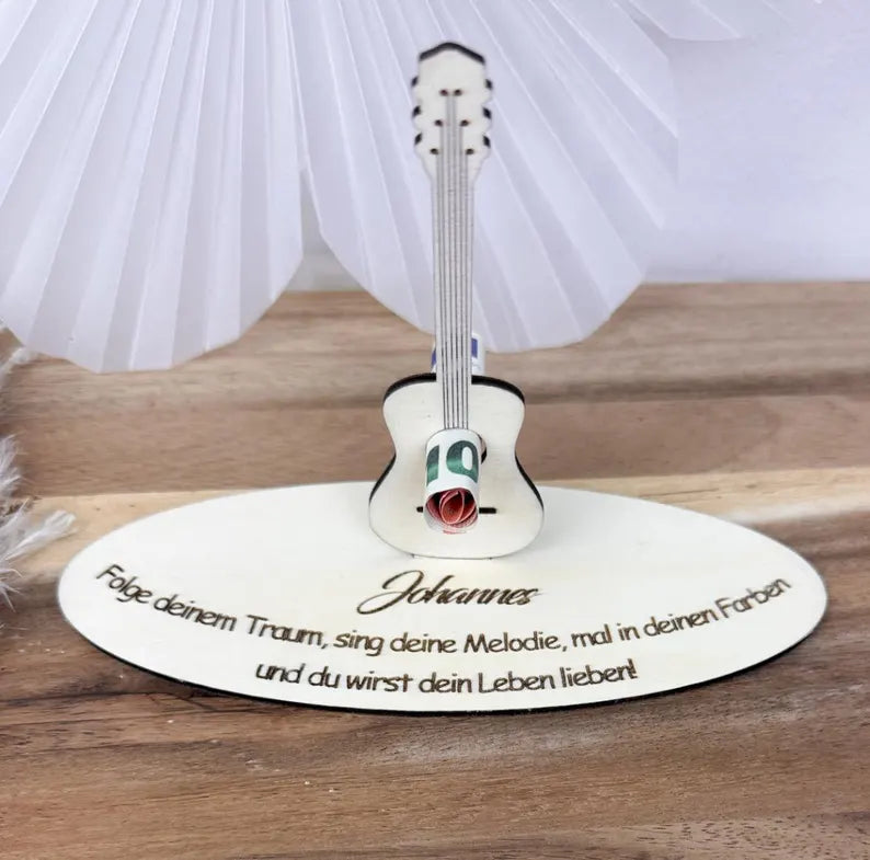 Geldgeschenk Gitarre aus Holz